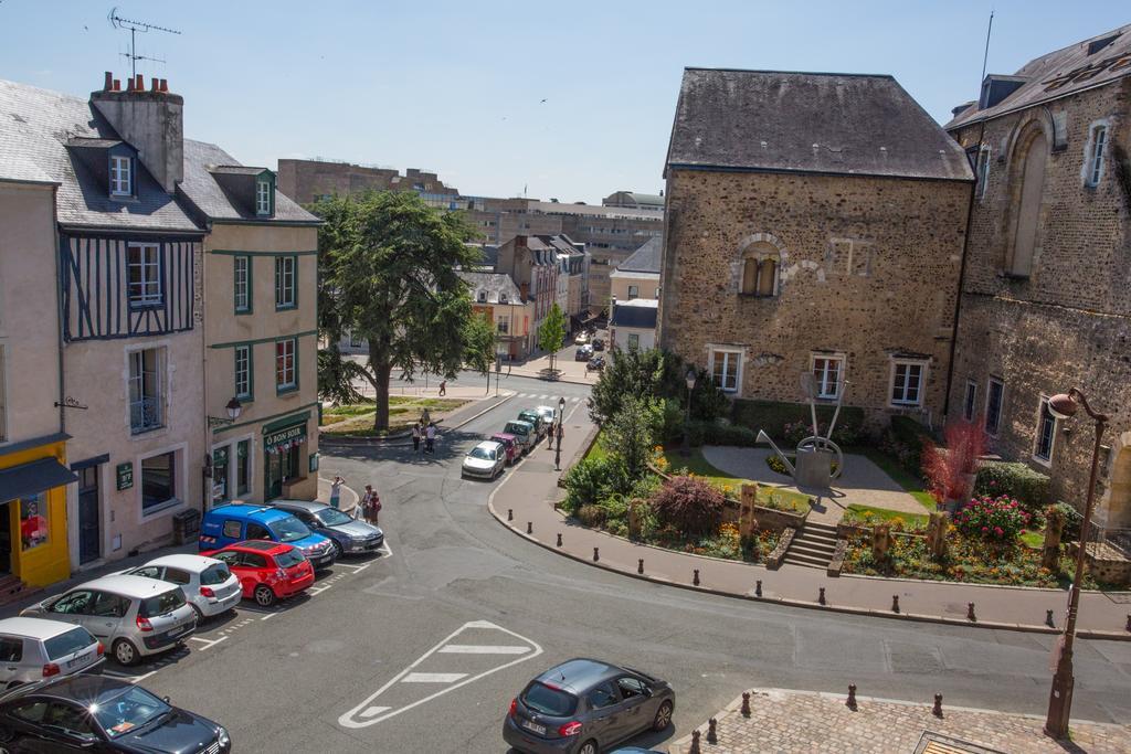 L'Hallai Du Roy Le Mans Exteriér fotografie
